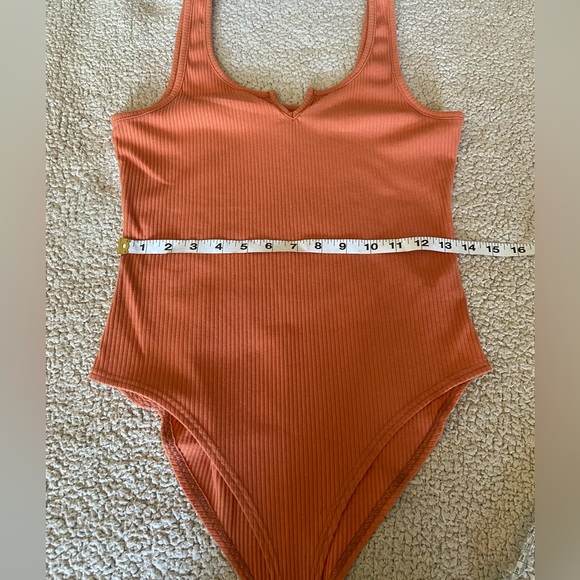 🌸 Gaze 🌸 burnt orange bodysuit - Picture 7 of 7